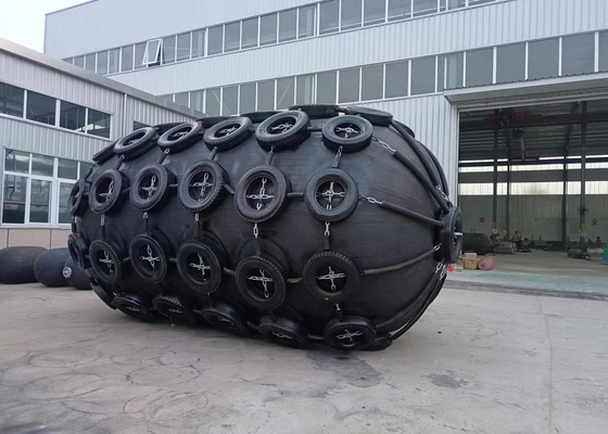 50Kpa 80Kpa Black Color Air Inflatable Fender For Industrial Applications