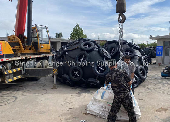 गुणवत्ता जहाज सुरक्षा के लिए कस्टम वायवीय रबर फेंडर 50kpa-80kpa फैक्टरी