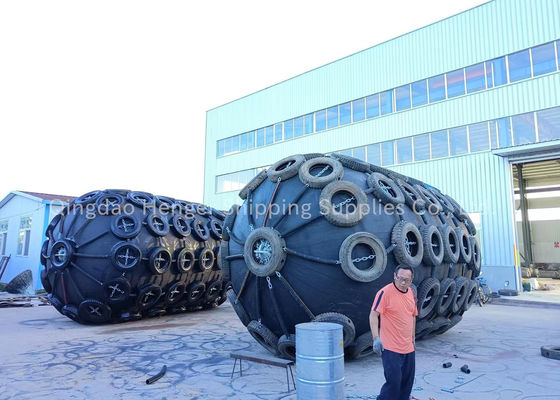 गुणवत्ता Yokohama Type Inflatable Rubber Fender 50kpa for Ship Docking फैक्टरी