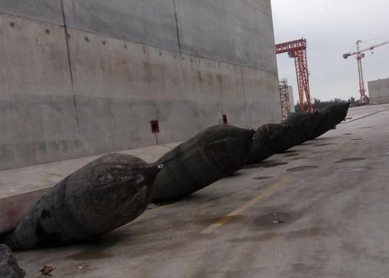 गुणवत्ता 1.0 X 15 मरीन लॉन्चिंग एयरबैग साल्वेज पोंटून रबर एयरबैग फैक्टरी