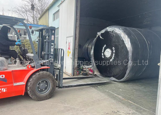 गुणवत्ता हाई डेंसिटी फ़ोम इनसाइड डॉक सस्पेंशन फ़ोम फ़िल्ड फ़ेंडर हल्का वज़न 2.5*4.1m फैक्टरी