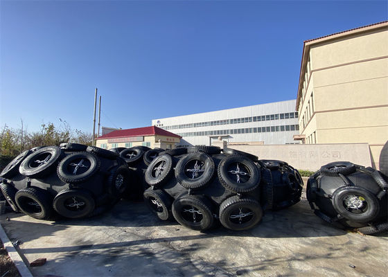 गुणवत्ता समुद्री योकोहामा प्रकार के पनीमेटिक रबर फेंडर्स फ्लोटिंग आईएसओ 17357 फैक्टरी