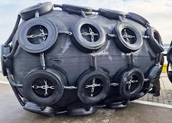 गुणवत्ता बी.वी. प्रमाणपत्र तैरते समुद्री जहाज के लिए बर्थिंग वायवीय रबर फेंडर फैक्टरी