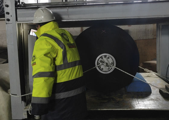 गुणवत्ता जहाज के डॉक समुद्री रबर फेंडर योकोहामा वायवीय रबर फेंडर फैक्टरी