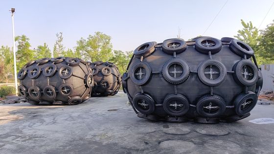 गुणवत्ता संक्षारण और घर्षण प्रतिरोधी एसएस रबर समुद्री फेंडर फैक्टरी