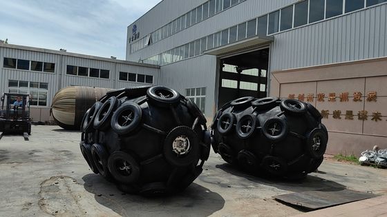 गुणवत्ता समुद्री डॉक जहाज सुरक्षा वायवीय रबर फेंडर फैक्टरी