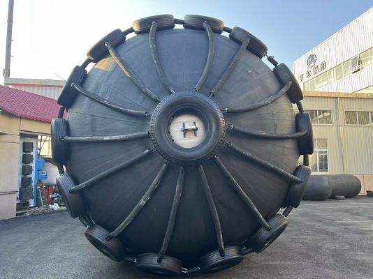 गुणवत्ता पूरी तरह से लपेटा हुआ बंदरगाह वायवीय रबर फेंडर Yokohama जहाजों के लिए फैक्टरी