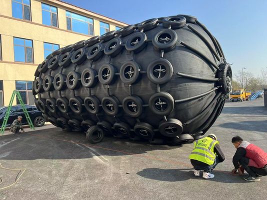 गुणवत्ता Rubber Pneumatic Marine Fender Protection for Pressure Situations कारखाना