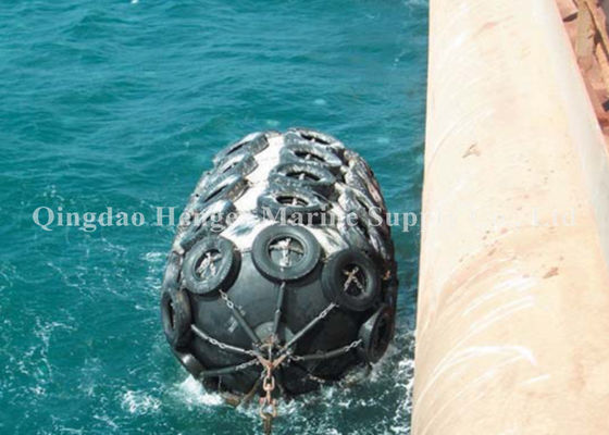 गुणवत्ता ISO 17357 Compliant High Elasticity Natural Rubber Pneumatic Rubber Fender for Port Anti-Collision Use कारखाना