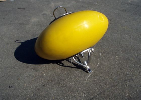 गुणवत्ता उच्च फ्लोटेज Buoyancy फोम भरा मार्कर Buoy समुद्री मूरिंग Buoys फैक्टरी