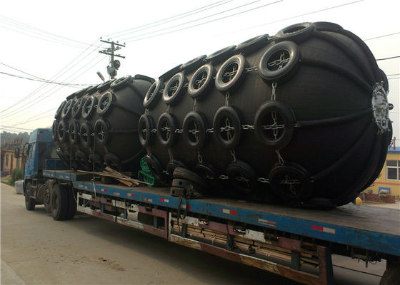 गुणवत्ता 4.5 * 9 मी फ्लोटिंग एंटी करप्शन न्यूमेटिक रबर फेंडर सीसीएस बीवी सर्टिफिकेट फैक्टरी