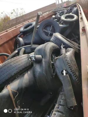 गुणवत्ता किफायती नौसेना पोत वायवीय रबर फेंडर विस्फोट विरोधी फैक्टरी