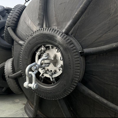 गुणवत्ता ISO 17357 Certified Natural Rubber Pneumatic Fender with 50Kpa Working Pressure for Marine Safety कारखाना