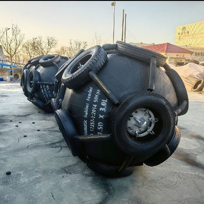 गुणवत्ता अनुकूलित वायवीय रबर फेंडर योकोहामा आवश्यक समुद्री आपूर्ति फैक्टरी