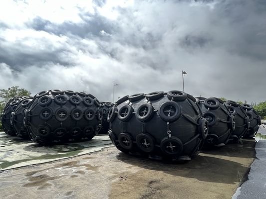 गुणवत्ता आईएसओ17357 2014 1 मानक योकोहामा फेंडर जो कि जहाजों के लिए निर्मित होता है फैक्टरी