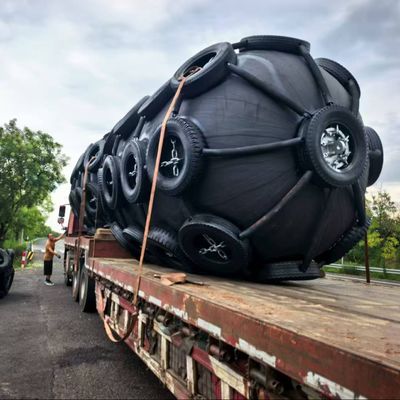 गुणवत्ता टिकाऊ रबर न्यूमेटिक फेंडर मरीन डॉक सुरक्षा प्रणाली जहाजों, बारजों और बंदरगाहों के लिए उपयुक्त प्रभाव अवशोषण फैक्टरी