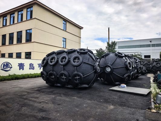 गुणवत्ता वायवीय रबर फेंडर 500 मिमी x 1000 मिमी बीवी सीसीएस प्रमाणन के साथ फैक्टरी