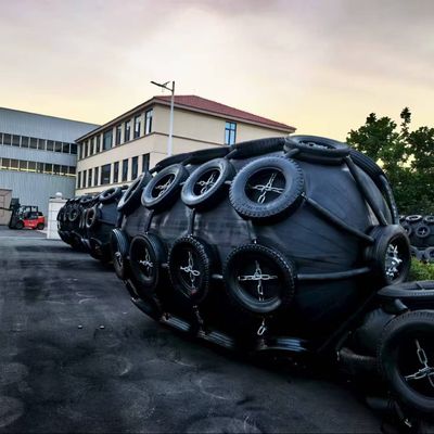 गुणवत्ता Marine Rubber Floating Ship Pneumatic Fender कारखाना
