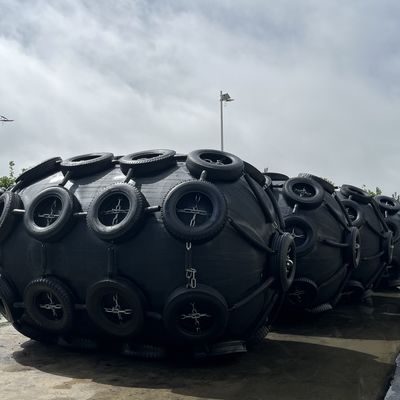 गुणवत्ता एसटीएस/एसटीडी अनुप्रयोगों के लिए वायवीय रबर फेंडर सीसीएस/बीवी/एलआर/डीएनवी स्वीकृत फैक्टरी