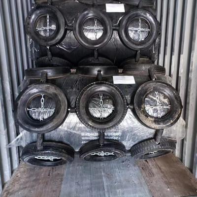 गुणवत्ता Customized Design Foam Filled Fender with 1 M~12 M Length and 0.5 M~4.8 M Diameter for Marine Applications फैक्टरी