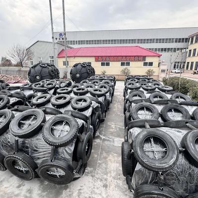 गुणवत्ता सीसीएस प्रमाणन के साथ भारी शुल्क फोम भरा फेंडर MOQ 1 पीस फैक्टरी