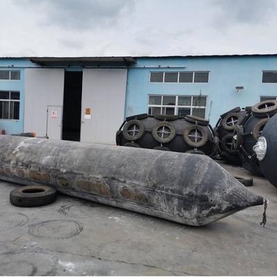 गुणवत्ता बीवी/सीसीएस/एबीएस/एलआर प्रमाणित समुद्री रबर एयरबैग - काला, 4-24 मीटर लंबाई फैक्टरी