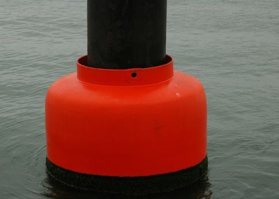 गुणवत्ता उच्च प्रदर्शन फोम भरा हुआ फेंडर स्वनिर्धारित डॉक ब्लैक बोट फेंडर फैक्टरी