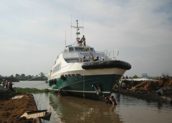 गुणवत्ता 0.3 - 6 मी व्यास टग्बोट इन्फ्लेटेबल बोट फेंडर अच्छा हाइड्रोफोबिसिटी आसान स्थापना फैक्टरी