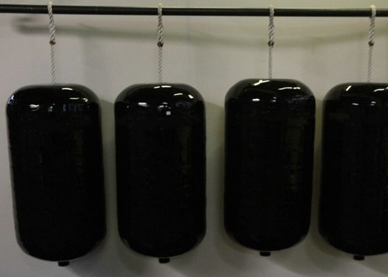 गुणवत्ता उच्च शक्ति समुद्री फोम भरा हुआ फेंडर ब्लैक बोट फेंडर शिप प्रोटेक्शन फैक्टरी