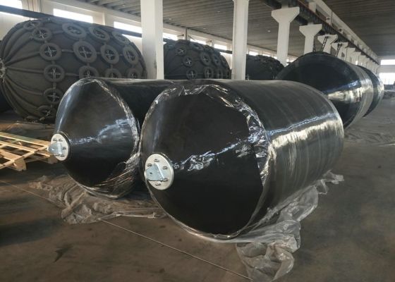 गुणवत्ता High Impact Resistance Foam Filled Fender with Low Maintenance and Customizable Sizes for Marine Protection कारखाना
