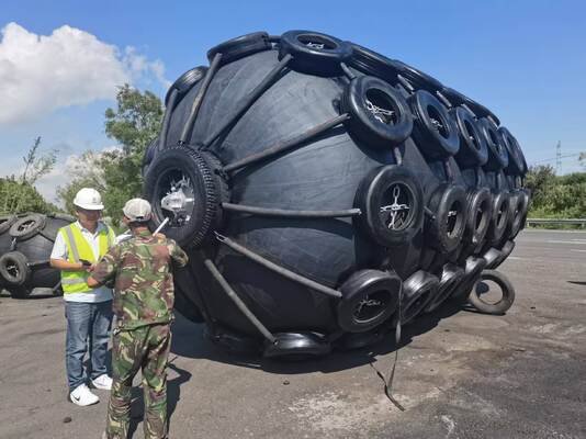 गुणवत्ता ईवा पीई सामग्री समुद्री मूरिंग Buoy सिंगल - अच्छा संक्षारण प्रतिरोध के साथ फ्लोटर फैक्टरी