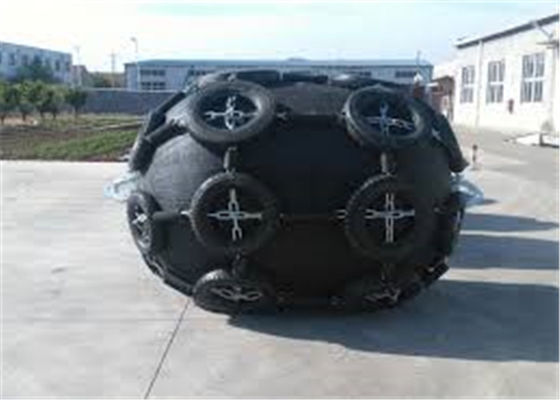 गुणवत्ता 1M - 6.5M लंबी वायवीय समुद्री फेंडर 50Kpa प्रारंभिक दबाव ISO17357 मानक फैक्टरी