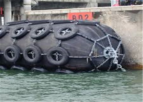 गुणवत्ता काले रंग समुद्री रबर फेंडर वाणिज्यिक नाव फेंडर अनुकूलित आकार फैक्टरी