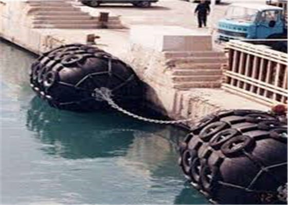 गुणवत्ता 50kPa और 80kPa नाव रबड़ फेंडर सुरक्षा पोत फैक्टरी