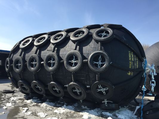 गुणवत्ता दीया 0.5m-4.5m वायवीय रबर फेंडर डी फेंडर रबर समुद्री फोम भरा हुआ फैक्टरी