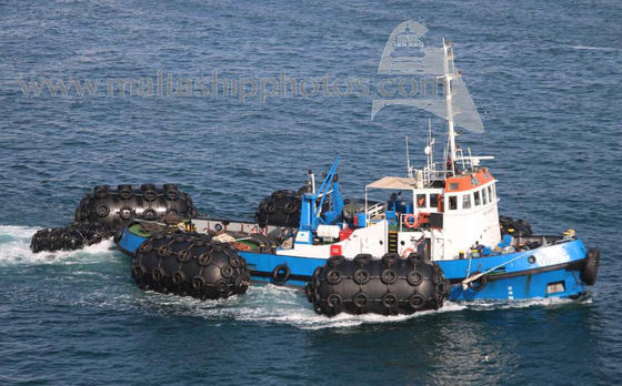 गुणवत्ता शिप बर्थिंग के लिए 50kpa सबमरीन स्लिंग टाइप फेंडर योकोहामा न्यूमेटिक रबर फेंडर फैक्टरी