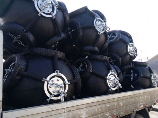 गुणवत्ता रस्सी जाल फ्लोटिंग वायवीय रबड़ फेंडर वायवीय समुद्री फेंडर डी प्रकार फेंडर फैक्टरी