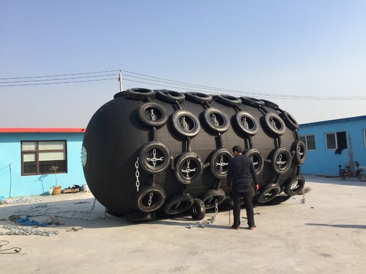 गुणवत्ता जहाज से जहाज तक टकराव रोधी मछली पकड़ने की नाव समुद्री रबर फेंडर समुद्री फेंडर बोर्ड फैक्टरी