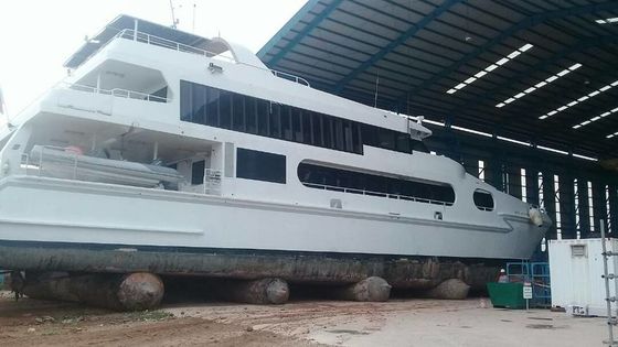 गुणवत्ता शिप लॉन्चिंग के लिए वायवीय रबर एयर लिफ्टिंग बैग फैक्टरी