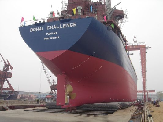 गुणवत्ता नाव के लिए 1.5 * 20 मीटर समुद्री रबर एयरबैग 0.05MPa-0.17MPa फैक्टरी