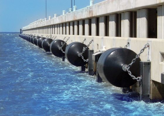 गुणवत्ता D1200 * 2000L फ्लोटिंग शिप न्यूमेटिक रबर फेंडर फोम भरा पॉलीयूरेथेन फेंडर फैक्टरी