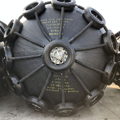 गुणवत्ता योकोहामा टाइप रबर बोट फेंडर / मैरीटाइम इन्फ्लेटेबल न्यूमेटिक रबर फेंडर फैक्टरी