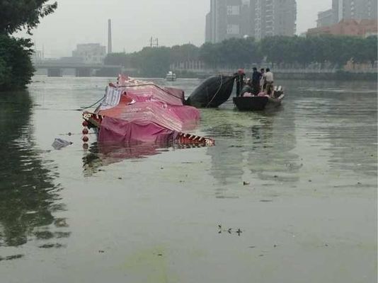 गुणवत्ता समुद्री इन्फ्लेटेबल बोट हाइड्रो न्यूमेटिक फेंडर रबर फ्लोटिंग बोट फेंडर फैक्टरी