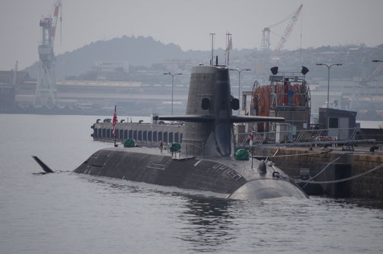 गुणवत्ता जहाज बर्थिंग के लिए उच्च दबाव पनडुब्बी फेंडर वायवीय योकोहामा फेंडर फैक्टरी