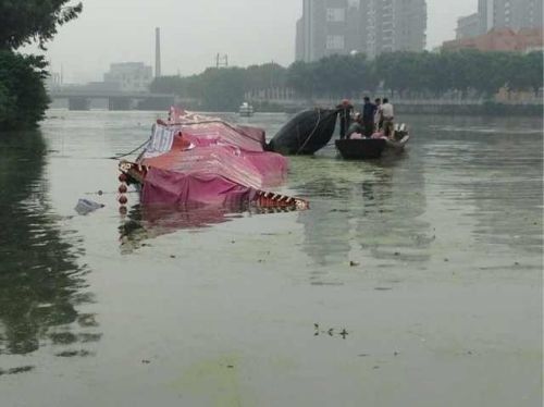 गुणवत्ता D15 L12m 8 लेयर्स शिप लॉन्चिंग एयरबैग्स हाई प्रेशर वेसल मरीन फैक्टरी