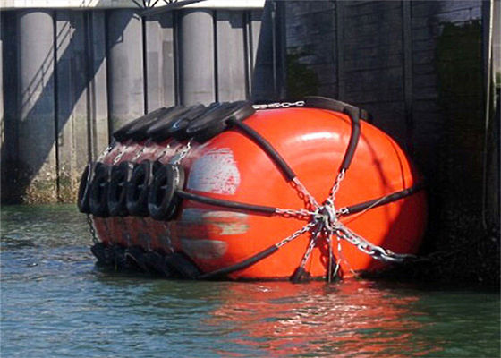 गुणवत्ता ISO17357 Approved Foam Filled Fender, 0.5-4.8m Diameter, High Density Closed-Cell Foam for Port & Vessel Anti-Collision फैक्टरी