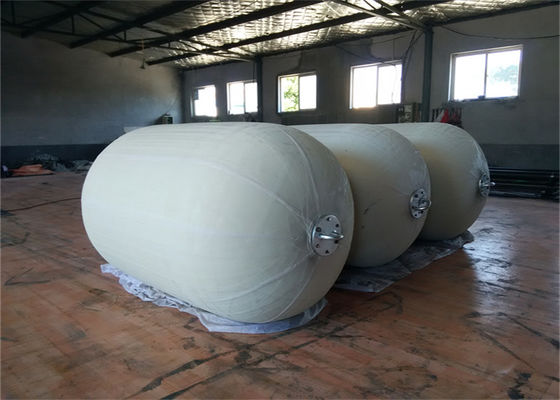 गुणवत्ता मिनी आकार ISO17357 मानक वायवीय रबर फेंडर सफेद रंग: फैक्टरी