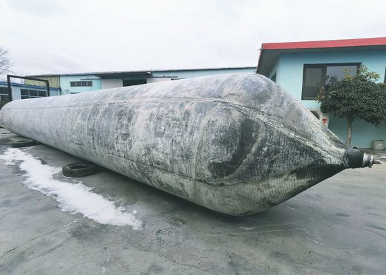 गुणवत्ता ISO14409 मानक समुद्री रबर एयरबैग काला या अनुकूलित समुद्री रबर एयरबैग समुद्री जहाजों की सुरक्षा और संचालन के लिए डिज़ाइन किया गया है फैक्टरी